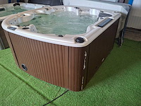 Balboa 5 persoons jacuzzi en buitenspa - afbeelding 30 van  37