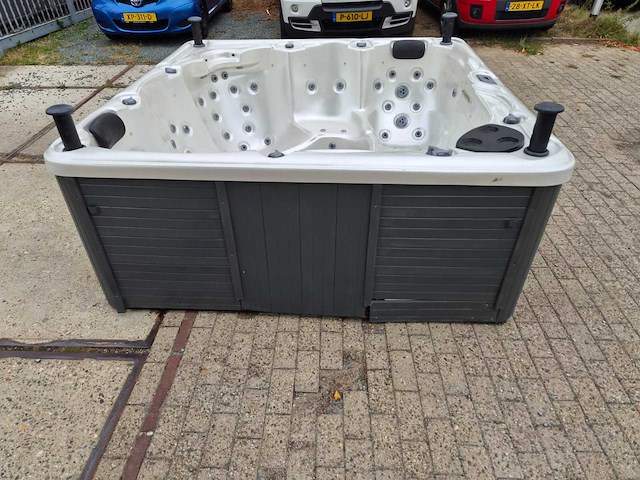 Balboa 5 persoons jacuzzi en buitenspa - afbeelding 21 van  30
