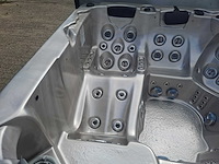Balboa 5 persoons jacuzzi en buitenspa - afbeelding 5 van  25