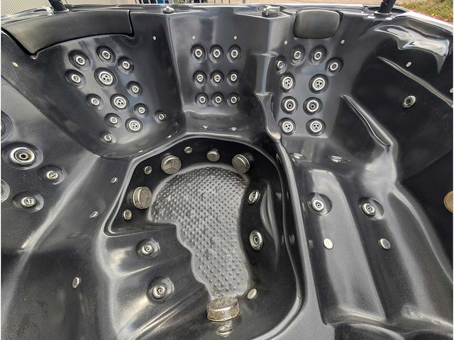 Balboa 5 persoons jacuzzi en buitenspa - afbeelding 2 van  27