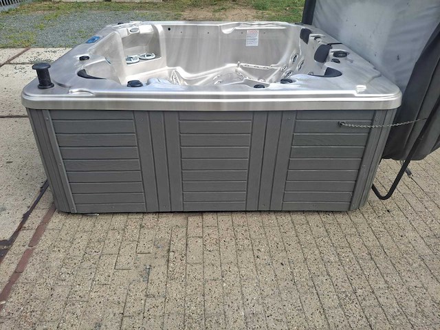 Balboa 5 persoons jacuzzi en buitenspa - afbeelding 24 van  45