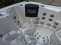 Balboa 5 persoons jacuzzi en buitenspa - afbeelding 9 van  38