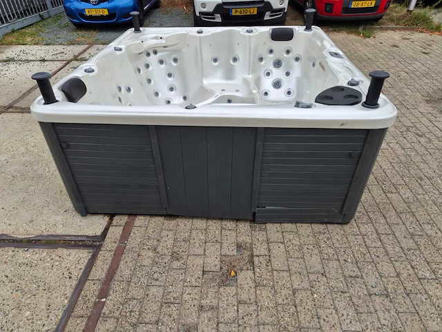 Balboa 5 persoons jacuzzi en buitenspa - afbeelding 21 van  30