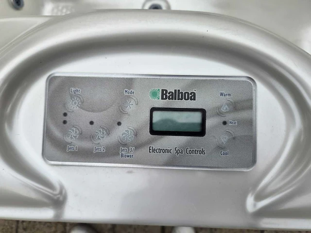 Balboa 5 persoons jacuzzi en buitenspa - afbeelding 30 van  30