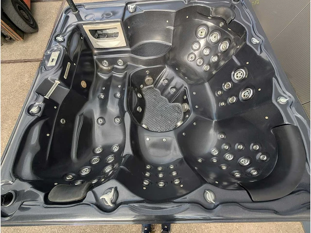 Balboa 5 persoons jacuzzi en buitenspa - afbeelding 11 van  27