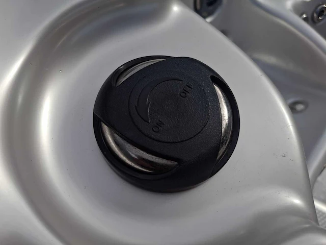 Balboa 5 persoons jacuzzi en buitenspa - afbeelding 29 van  32