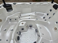 Balboa 5 persoons jacuzzi en buitenspa - afbeelding 7 van  21