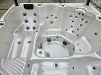 Balboa 5 persoons jacuzzi en buitenspa - afbeelding 12 van  21
