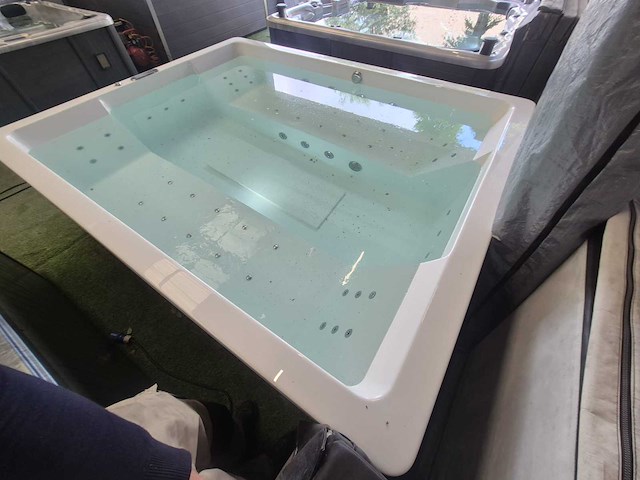 Balboa 6 persoons design spa jacuzzi en buitenspa - afbeelding 3 van  17