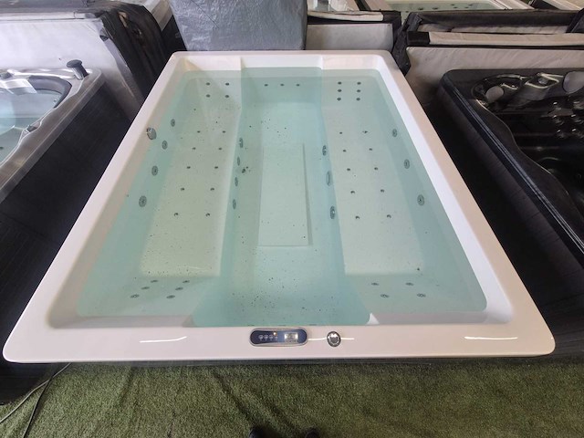 Balboa 6 persoons design spa jacuzzi en buitenspa - afbeelding 2 van  17