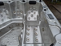 Balboa 6 persoons jacuzzi en buitenspa - afbeelding 23 van  27