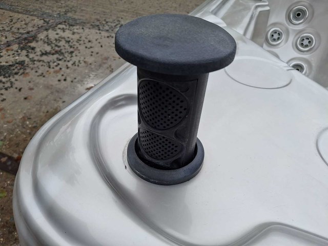 Balboa 6 persoons jacuzzi en buitenspa - afbeelding 26 van  27