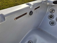 Balboa 6 persoons jacuzzi en buitenspa - afbeelding 13 van  30