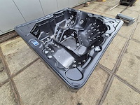 Balboa 6 persoons jacuzzi en buitenspa - afbeelding 11 van  21