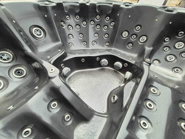 Balboa 6 persoons jacuzzi en buitenspa - afbeelding 3 van  23