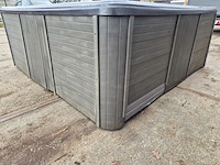 Balboa 6 persoons jacuzzi en buitenspa - afbeelding 20 van  23