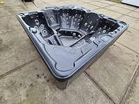 Balboa 6 persoons jacuzzi en buitenspa - afbeelding 22 van  23