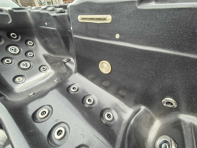 Balboa 6 persoons jacuzzi en buitenspa - afbeelding 11 van  23