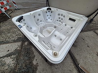 Balboa 6 persoons jacuzzi en buitenspa - afbeelding 6 van  30