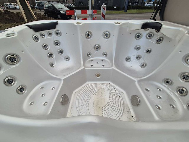 Balboa 6 persoons jacuzzi en buitenspa - afbeelding 5 van  34