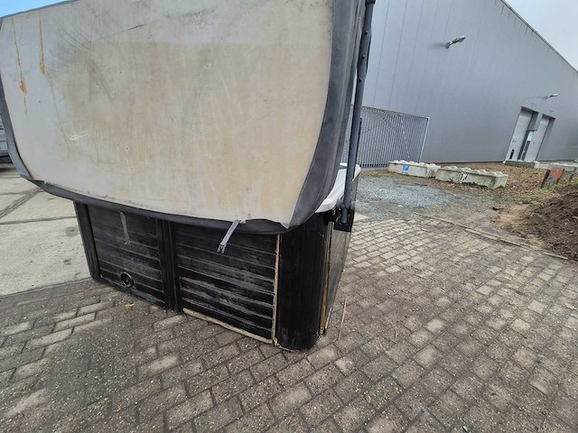 Balboa 6 persoons jacuzzi en buitenspa - afbeelding 17 van  34