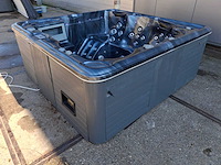 Balboa 6 persoons jacuzzi en buitenspa - afbeelding 6 van  30