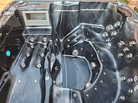 Balboa 6 persoons jacuzzi en buitenspa - afbeelding 12 van  30