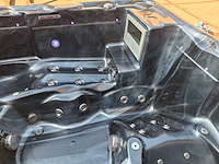Balboa 6 persoons jacuzzi en buitenspa - afbeelding 16 van  30
