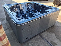 Balboa 6 persoons jacuzzi en buitenspa - afbeelding 24 van  30