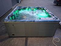 Balboa 6 persoons jacuzzi en buitenspa - afbeelding 21 van  30
