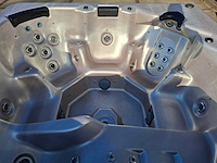 Balboa 6 persoons jacuzzi en buitenspa - afbeelding 8 van  31