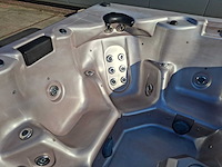 Balboa 6 persoons jacuzzi en buitenspa - afbeelding 7 van  31