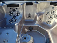 Balboa 6 persoons jacuzzi en buitenspa - afbeelding 28 van  31