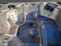 Balboa 6 persoons jacuzzi en buitenspa - afbeelding 12 van  31