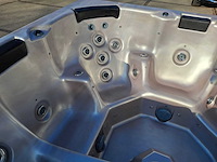 Balboa 6 persoons jacuzzi en buitenspa - afbeelding 19 van  31