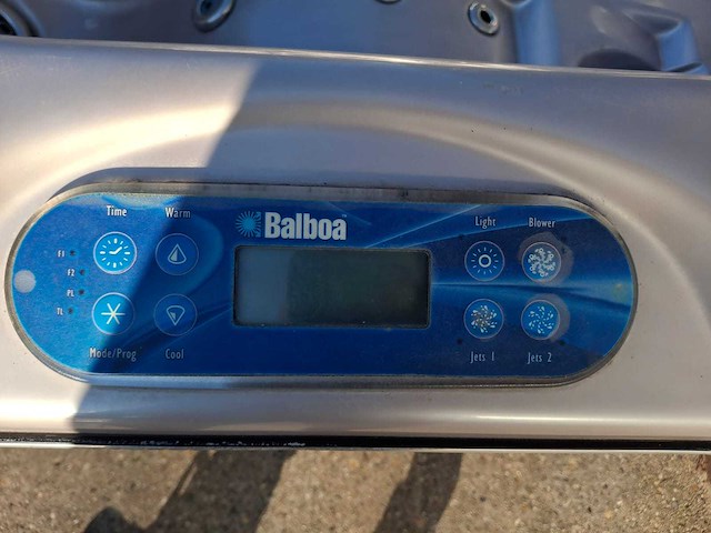 Balboa 6 persoons jacuzzi en buitenspa - afbeelding 22 van  31