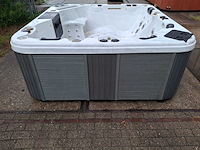 Balboa 6 persoons jacuzzi en buitenspa - afbeelding 6 van  19