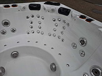 Balboa 6 persoons jacuzzi en buitenspa - afbeelding 16 van  36