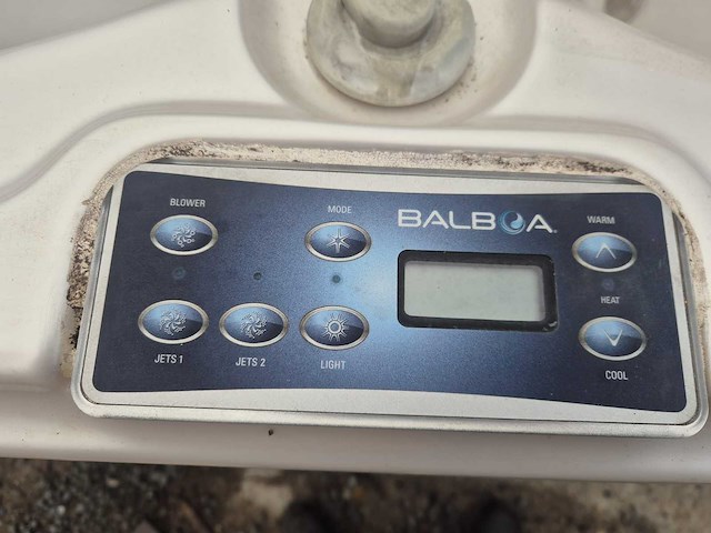 Balboa 6 persoons jacuzzi en buitenspa - afbeelding 5 van  8