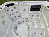 Balboa 6 persoons jacuzzi en buitenspa - afbeelding 21 van  29