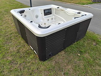 Balboa 6 persoons jacuzzi en buitenspa - afbeelding 6 van  29