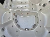 Balboa 6 persoons jacuzzi en buitenspa - afbeelding 15 van  29