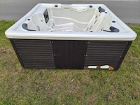 Balboa 6 persoons jacuzzi en buitenspa - afbeelding 22 van  29