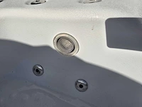 Balboa 6 persoons jacuzzi en buitenspa - afbeelding 5 van  30