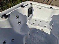 Balboa 6 persoons jacuzzi en buitenspa - afbeelding 10 van  30
