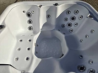 Balboa 6 persoons jacuzzi en buitenspa - afbeelding 12 van  30