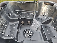Balboa 7 persoons jacuzzi en buitenspa - afbeelding 3 van  28