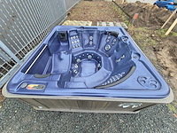 Balboa 7 persoons jacuzzi en buitenspa - afbeelding 10 van  16