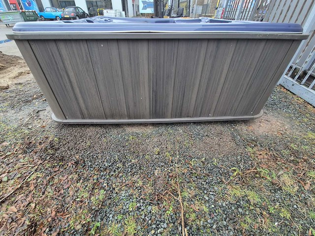 Balboa 7 persoons jacuzzi en buitenspa - afbeelding 9 van  22