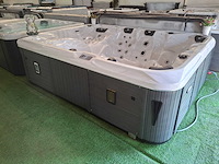 Balboa 7 persoons jacuzzi en buitenspa - afbeelding 4 van  25